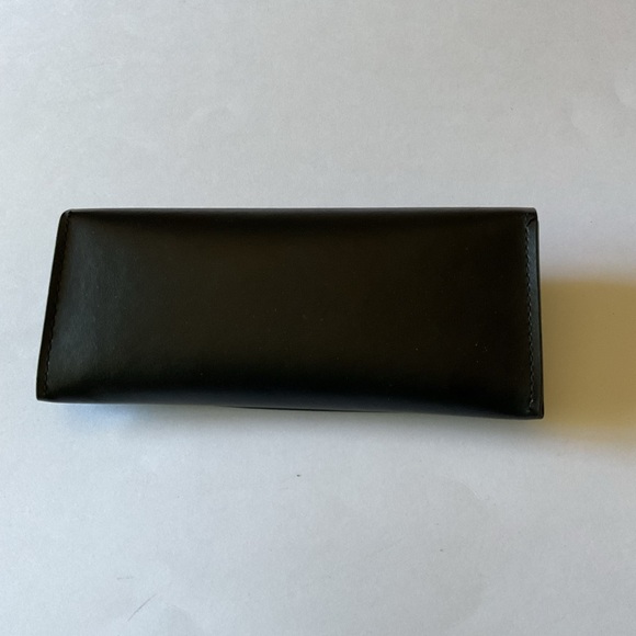 CHRISTIAN DIOR BLACK SUNGLASSES CASE WITH CLEANING CLOTH BLACK NEW - Picture 4 of 14